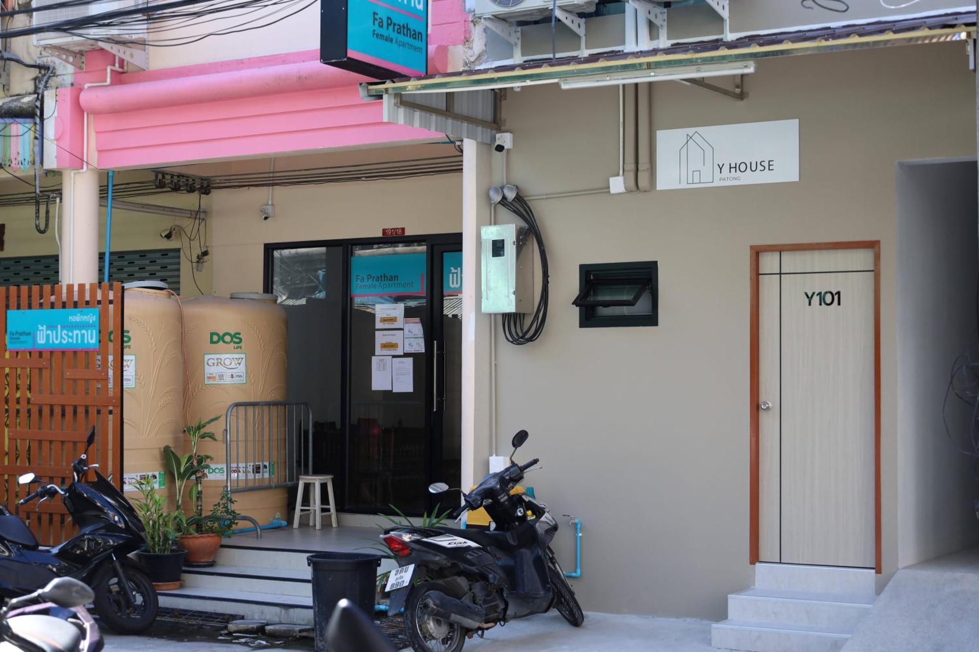 Hostel Y House Patong Exteriér fotografie